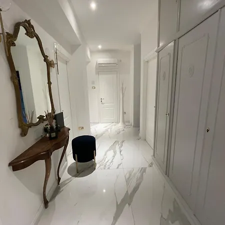Gioia Di Design Апартаменти Трієст
