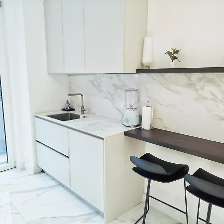 Gioia Di Design * Triest